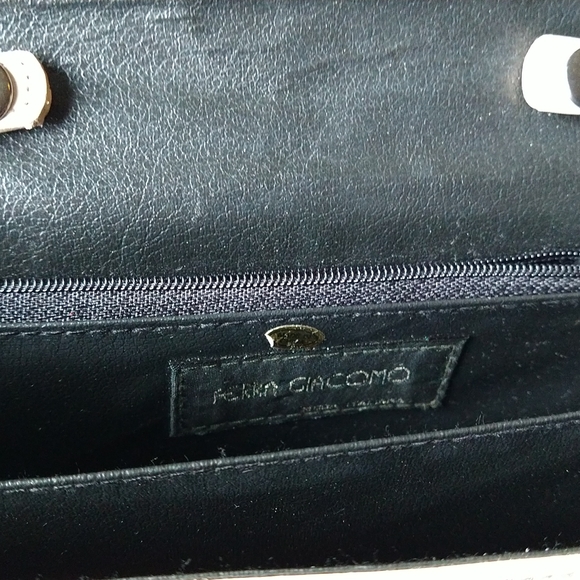 Faux leather Cream small bag - Picture 5 of 5